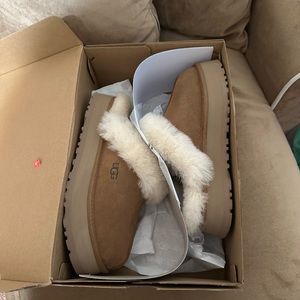 UGG Slippers Cheatnut